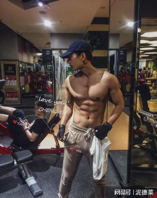 中国男明星的腹肌,健硕肌肉下的魅力演绎